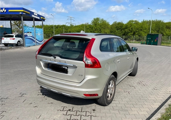 Volvo XC 60 cena 75900 przebieg: 215686, rok produkcji 2016 z Wrocław małe 11